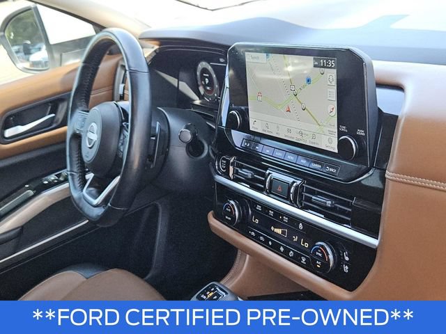 Used 2024 Nissan Pathfinder Platinum FWD image 12