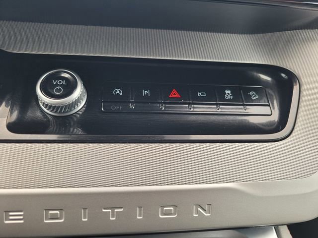 Certified 2025 Ford Expedition Active image 24