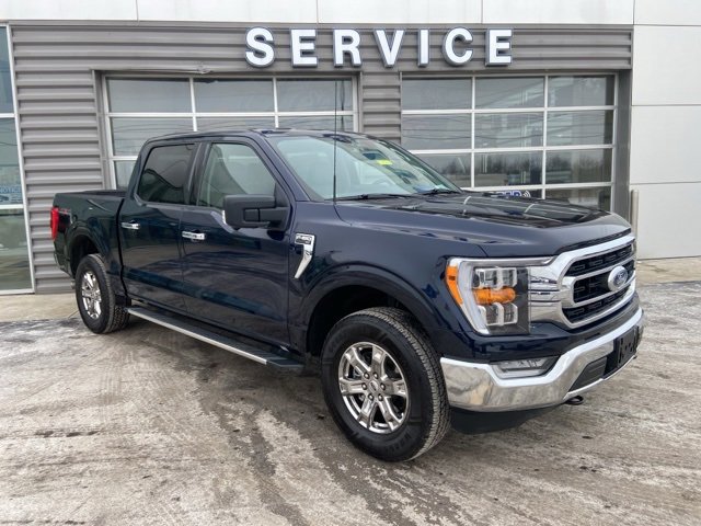 Certified 2022 Ford F150 XLT w/ Equipment Group 302A High image 4