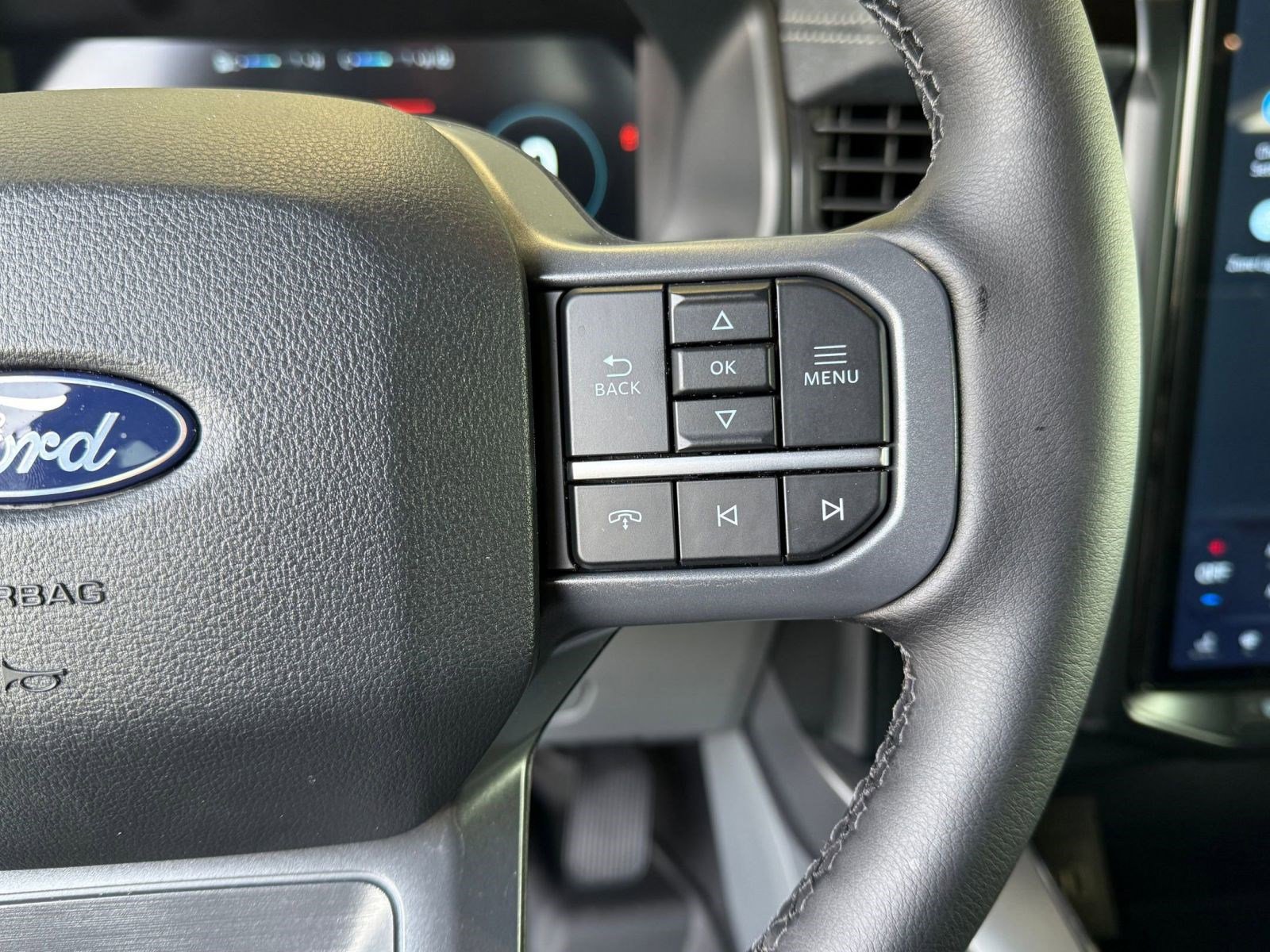 Certified 2025 Ford F150 Lightning Flash image 25