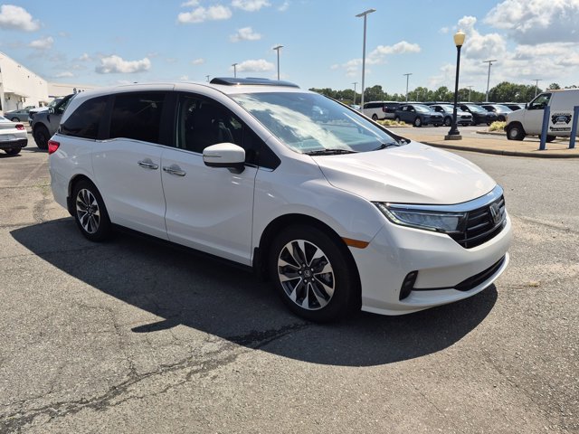 Used 2024 Honda Odyssey EX-L image 2