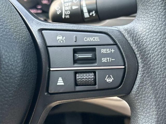 Used 2025 Honda Accord SE image 32