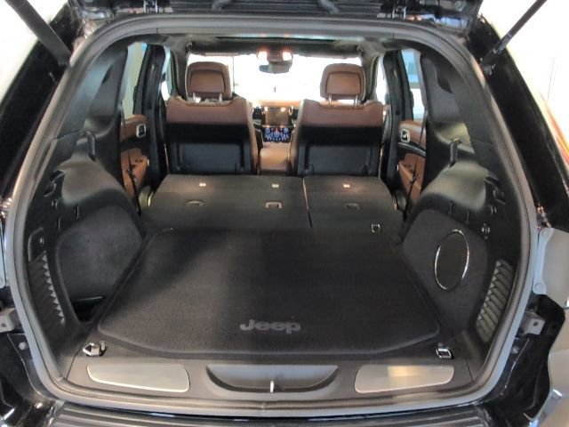 Used 2021 Jeep Grand Cherokee Summit image 37