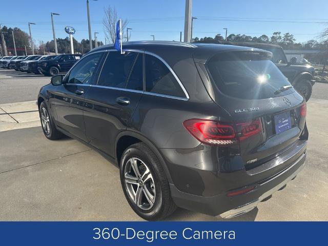 Used 2022 Mercedes-Benz GLC 300 image 4