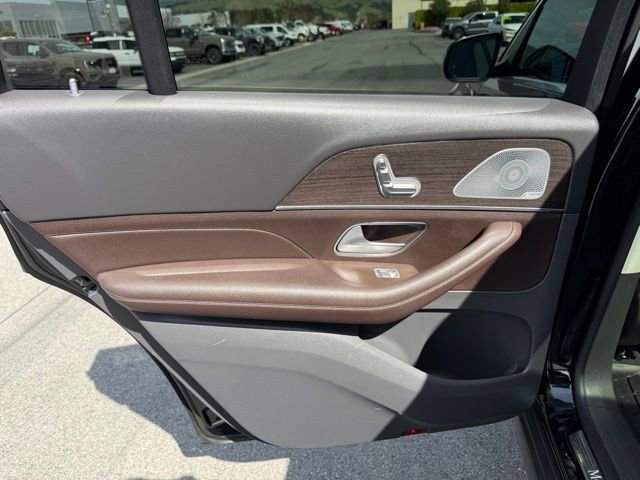 Used 2020 Mercedes-Benz GLS 450 BASE 4MATIC image 12