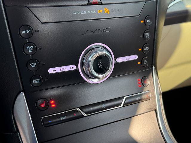 Certified 2020 Ford Edge Titanium AWD/4WD image 33