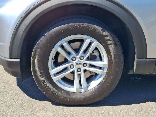 Certified 2021 Ford Explorer XLT w/ Equipment Group 202A AWD/4WD image 29