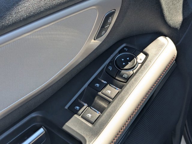 Certified 2025 Ford Expedition Active image 16