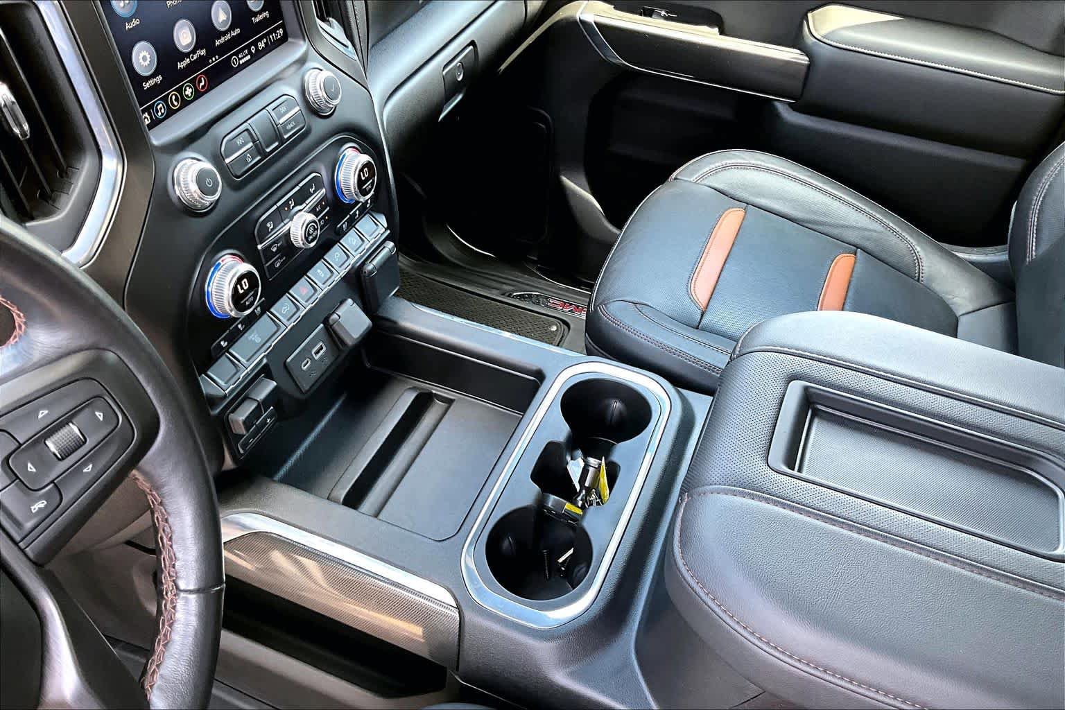 Used 2021 GMC Sierra 2500 AT4 AWD/4WD image 17