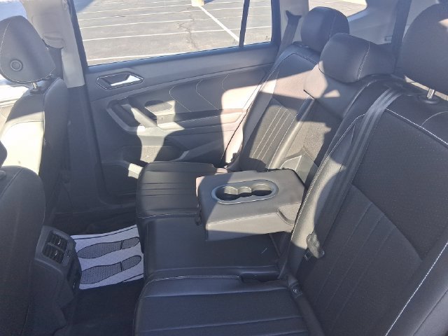 Used 2023 Volkswagen Tiguan SE FWD image 23