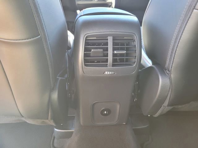 Certified 2025 Ford Escape ST-Line image 15