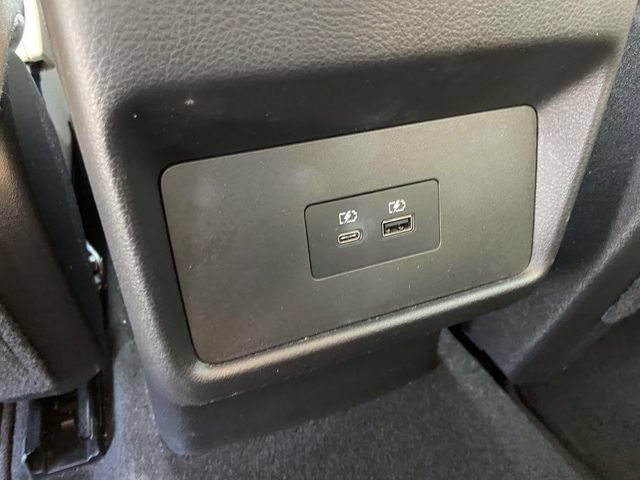 Used 2023 Nissan Rogue SV FWD image 12