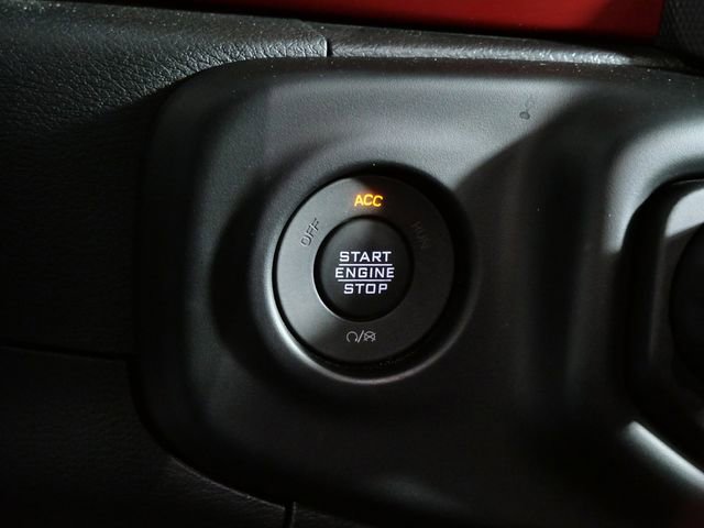 Used 2023 Jeep Wrangler Unlimited Rubicon w/ Cold Weather Group AWD/4WD image 26