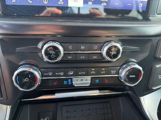 Certified 2023 Ford F150 Platinum w/ Equipment Group 701A High image 11