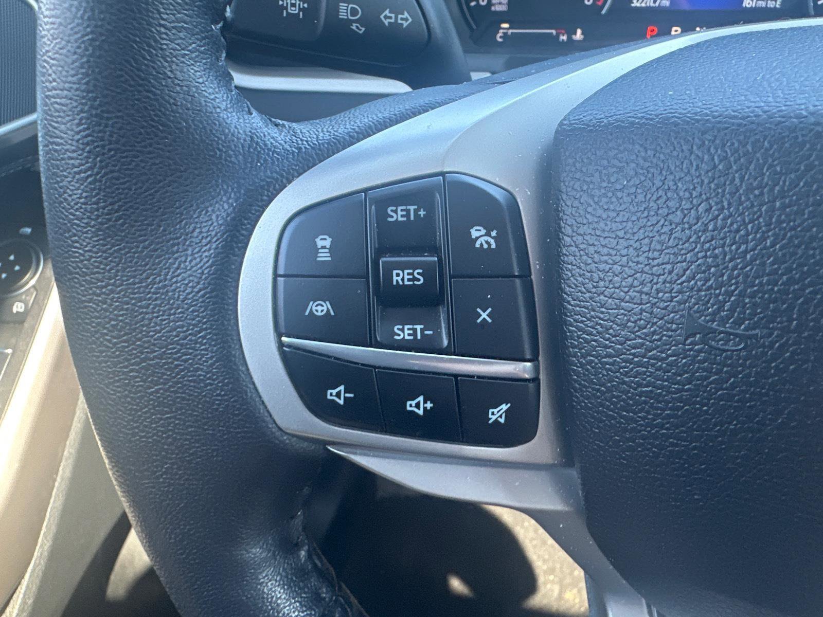 Certified 2023 Ford Explorer XLT w/ Equipment Group 202A image 23