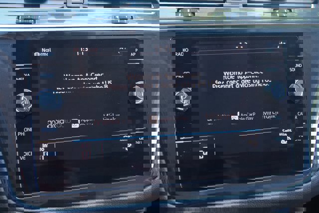 Used 2019 Volkswagen Tiguan SE AWD/4WD image 30