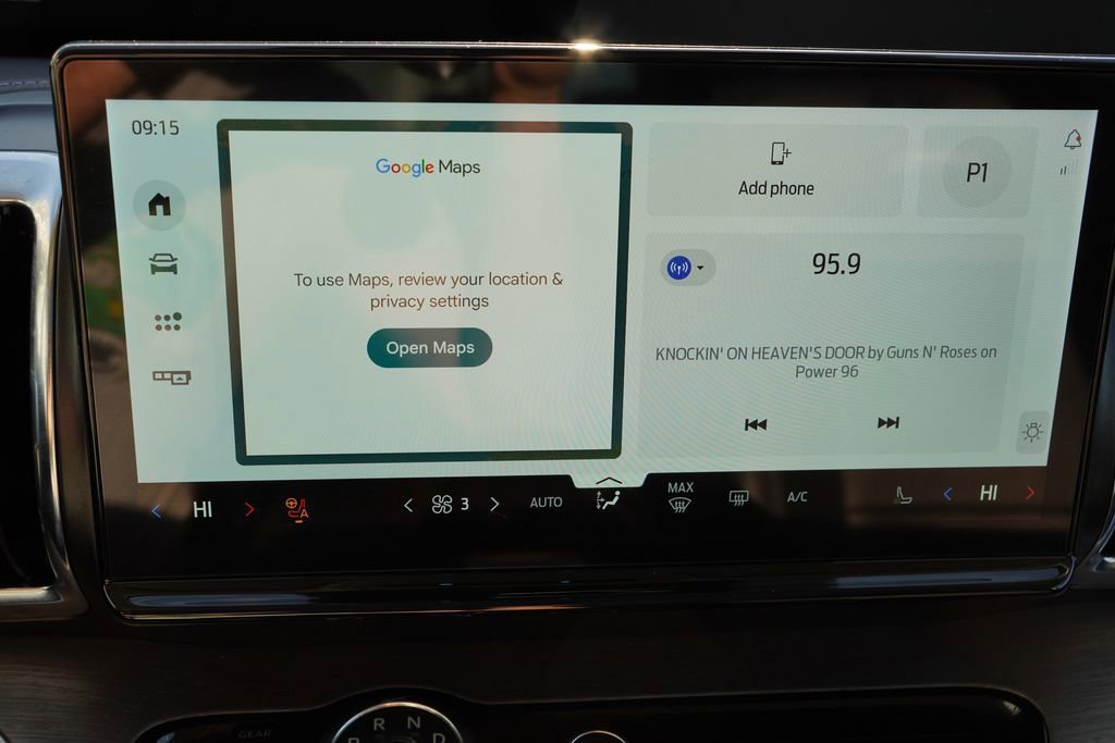 Certified 2025 Ford Expedition Max Platinum image 34