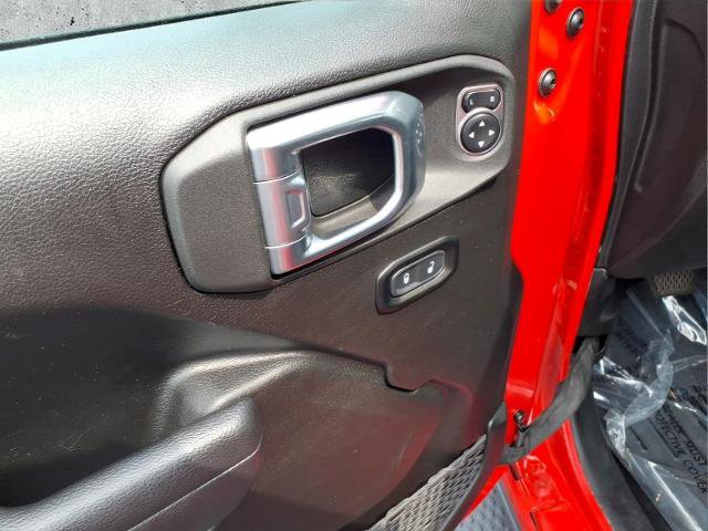 Used 2024 Jeep Wrangler Unlimited Sport AWD/4WD image 18