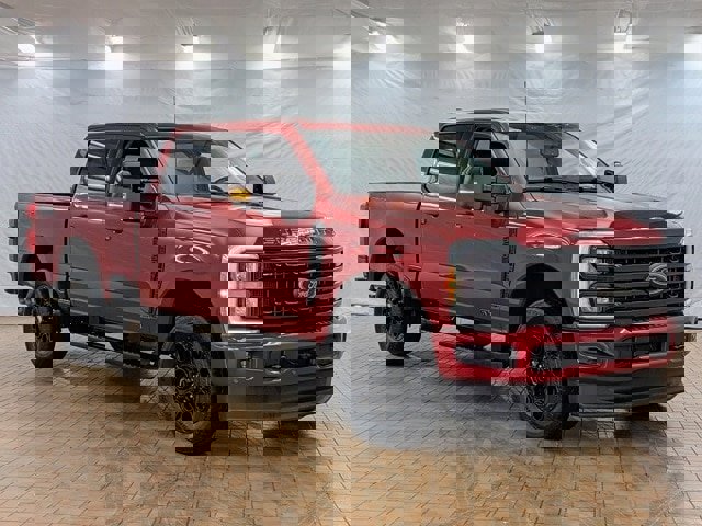 Certified 2023 Ford F250 Lariat w/ Black Appearance Package