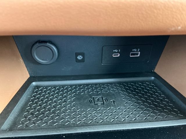 Used 2024 Nissan Pathfinder Platinum AWD/4WD image 24