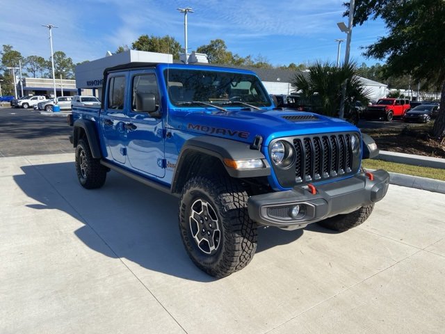 Used 2022 Jeep Gladiator Mojave image 2