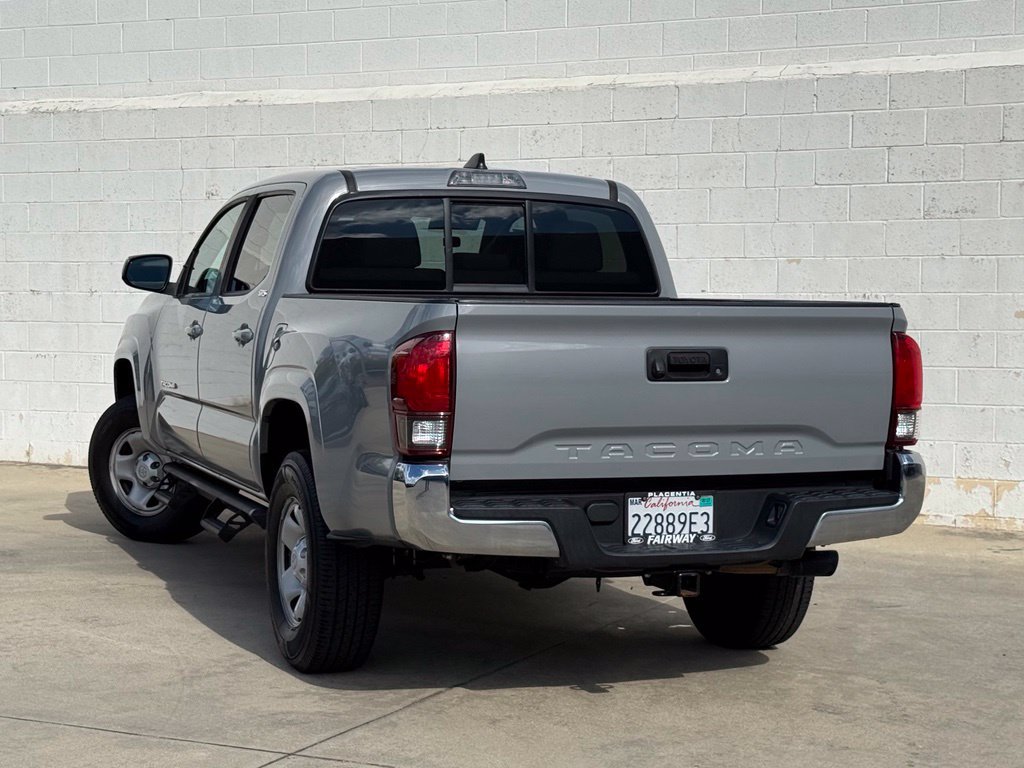 Used 2021 Toyota Tacoma SR5 RWD image 5