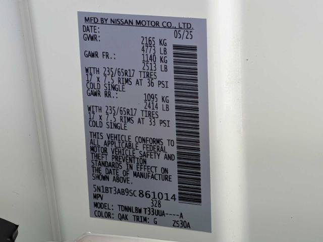 Used 2025 Nissan Rogue S AWD/4WD image 29