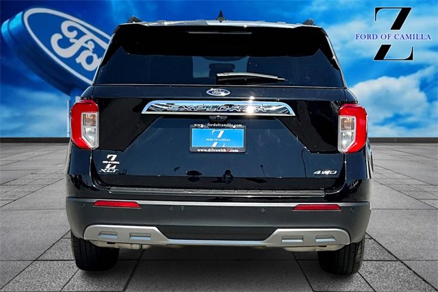Certified 2023 Ford Explorer XLT w/ Equipment Group 202A image 4