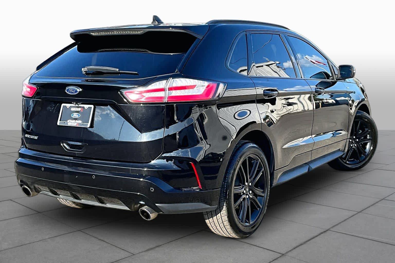 Certified 2020 Ford Edge ST-Line FWD image 7