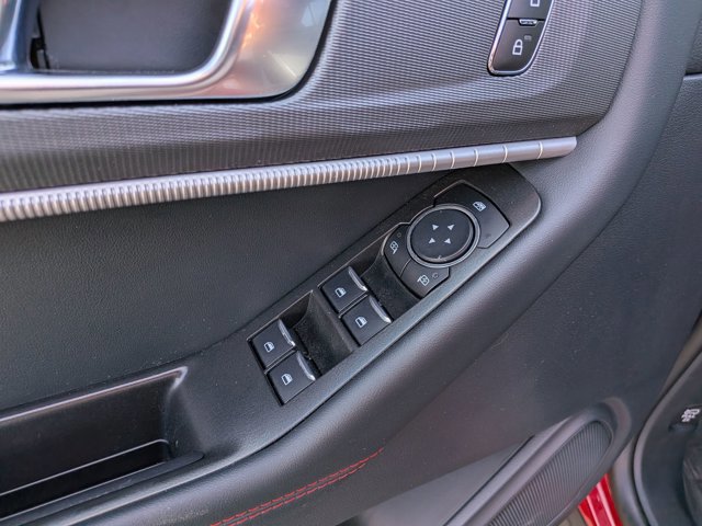 Certified 2025 Ford Explorer ST-Line image 14