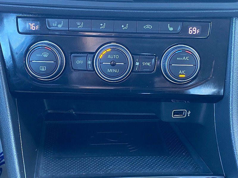 Used 2020 Volkswagen Jetta SEL FWD image 49