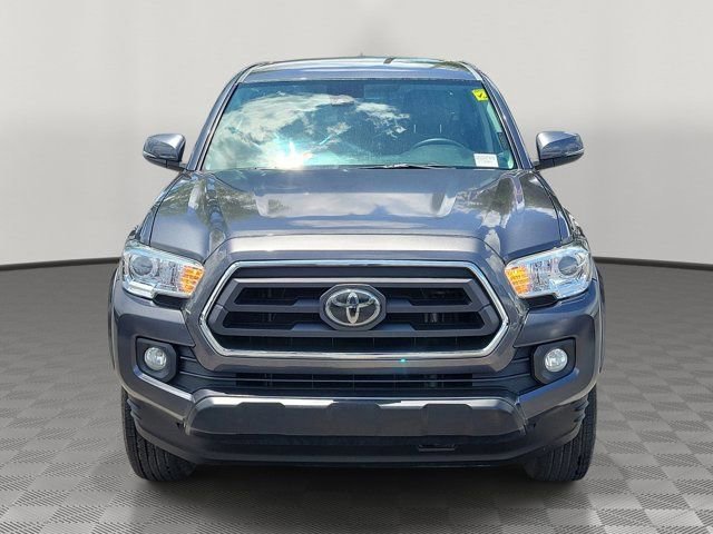 Used 2022 Toyota Tacoma SR5 w/ Technology Package RWD image 2