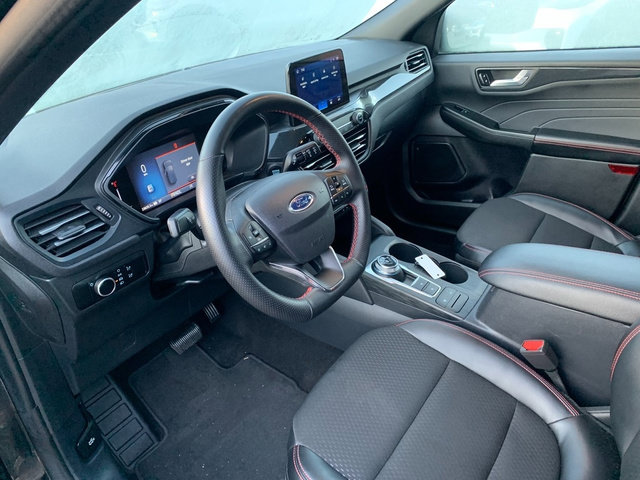 Certified 2025 Ford Escape ST-Line AWD/4WD image 20