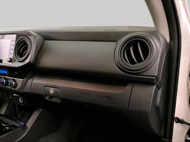 Used 2023 Toyota Tacoma SR AWD/4WD image 15