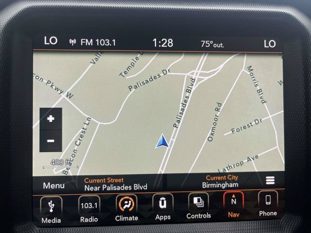 Used 2018 Jeep Wrangler Unlimited Sahara AWD/4WD image 28