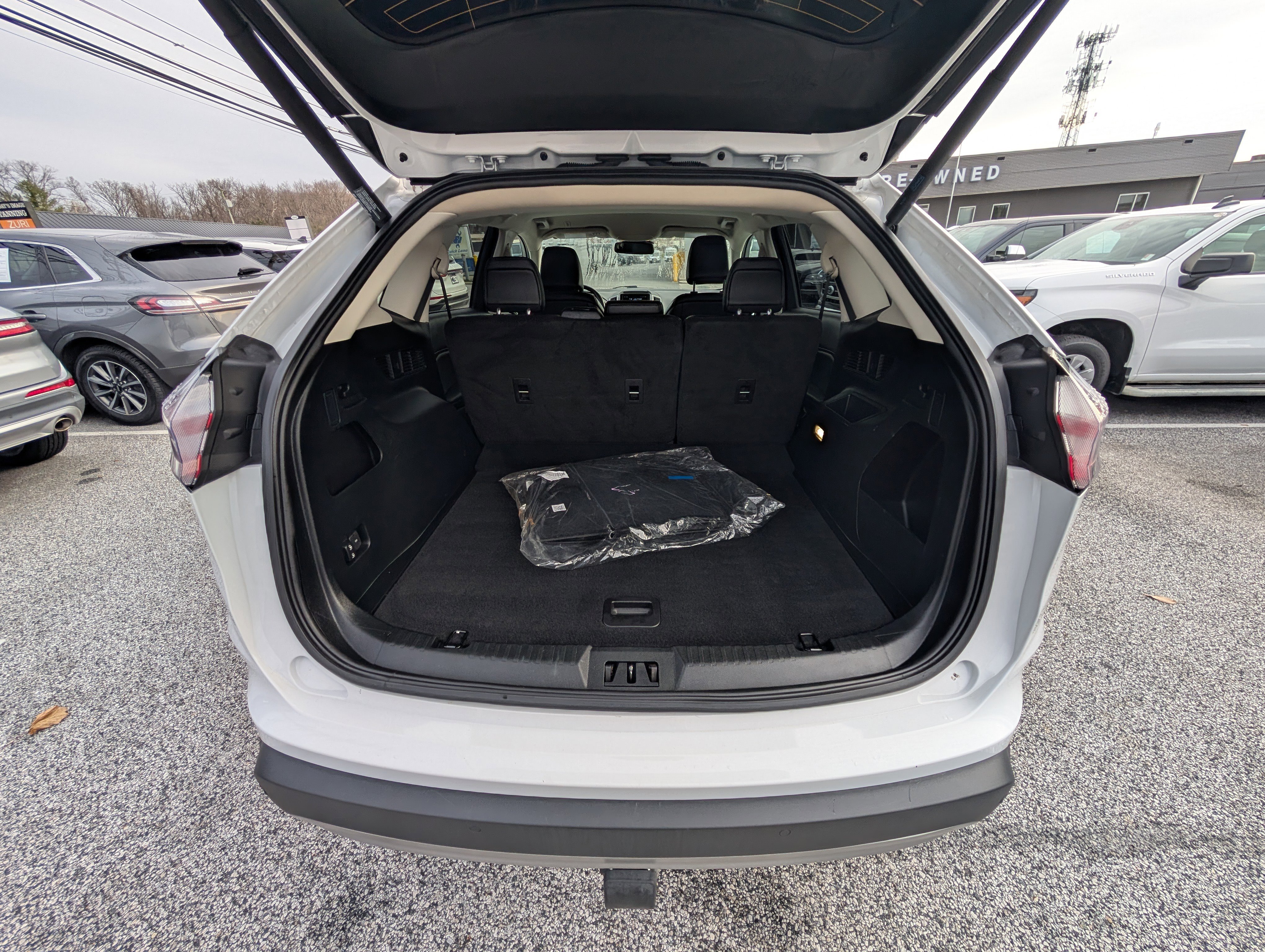 Certified 2022 Ford Edge SEL w/ Convenience Package image 14