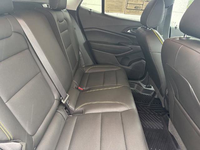 Used 2025 Chevrolet Trax ACTIV w/ Sunroof Package FWD image 28