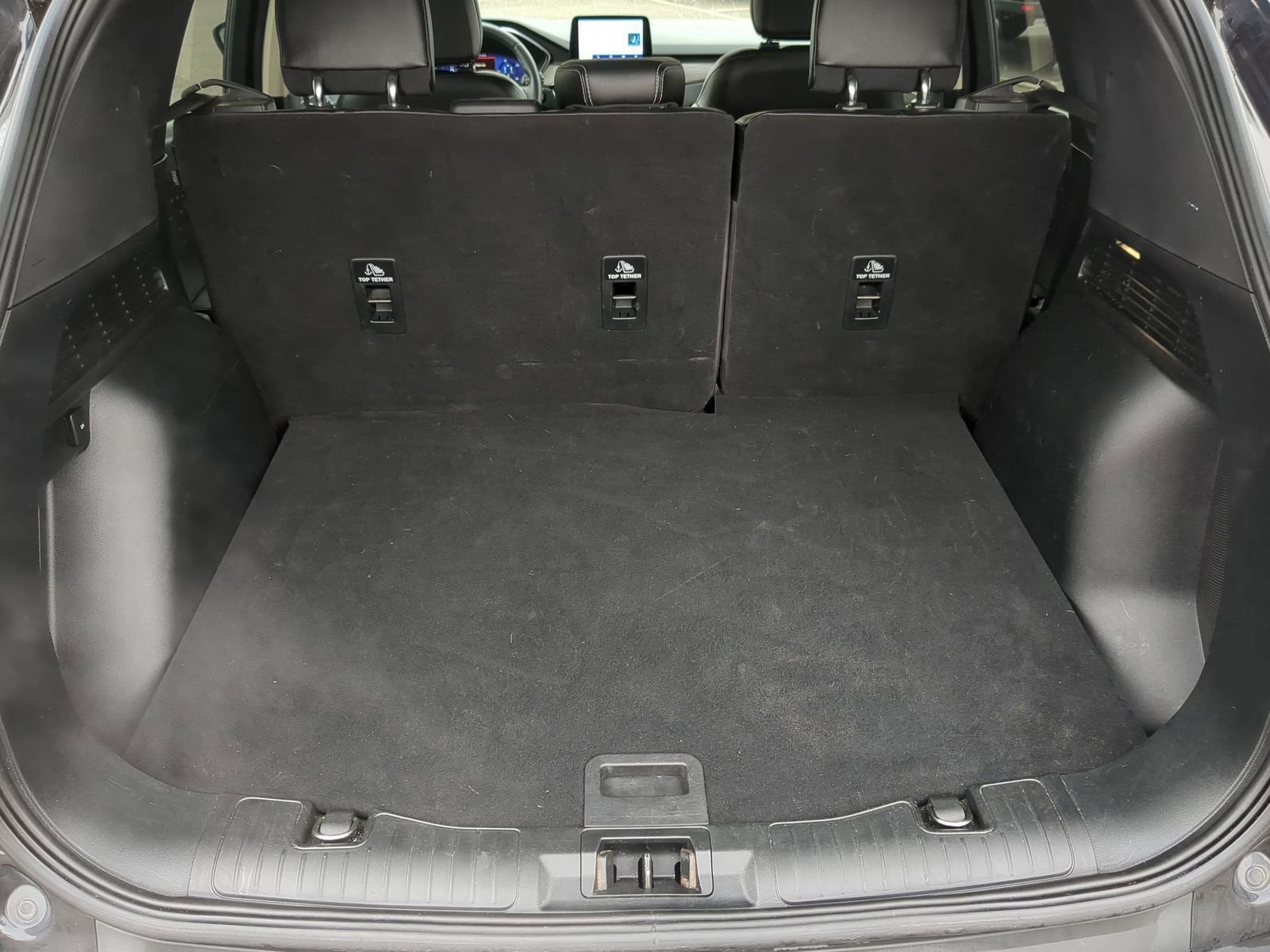 Certified 2020 Ford Escape Titanium image 37