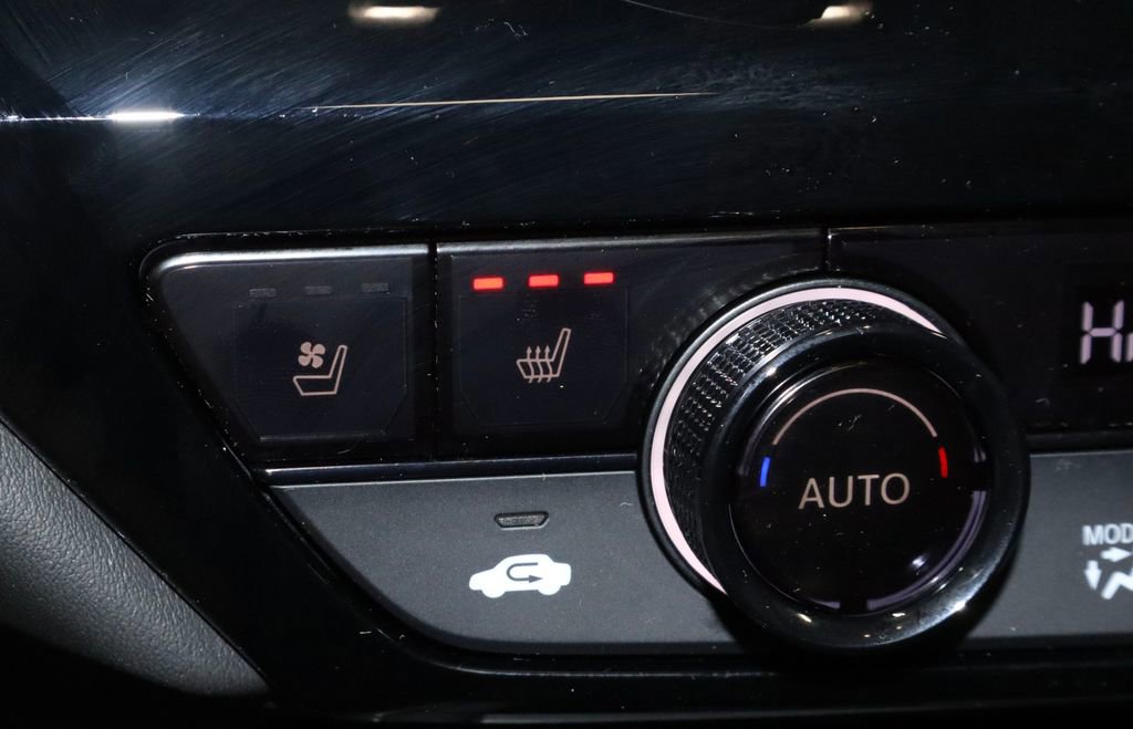 Used 2025 Honda Accord Touring image 31