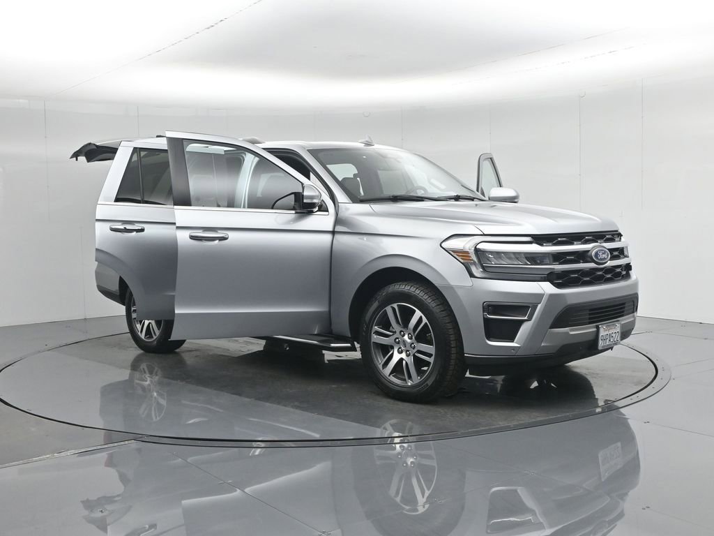 Certified 2023 Ford Expedition Limited image 42