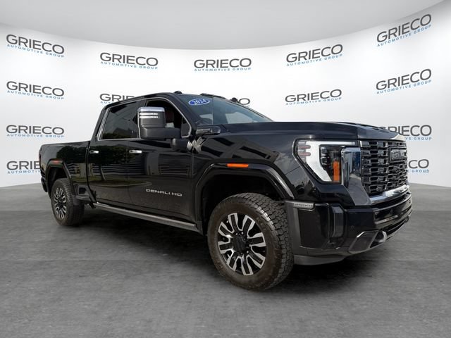 Used 2024 GMC Sierra 2500 Denali Ultimate AWD/4WD image 1