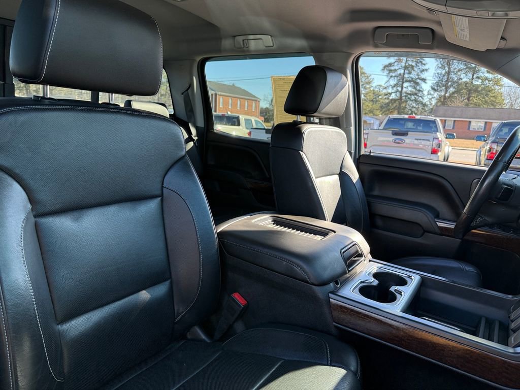 Used 2018 GMC Sierra 1500 SLT AWD/4WD image 18