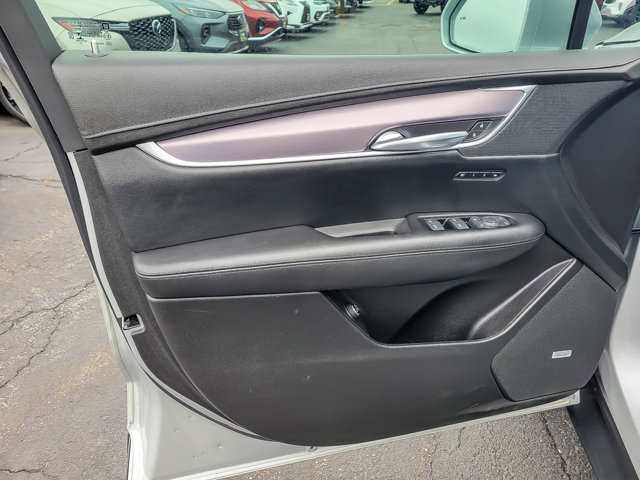 Used 2018 Cadillac XT5 Luxury w/ Driver Awareness Package AWD/4WD image 20