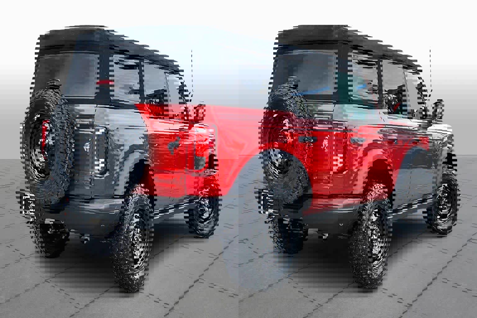 Certified 2023 Ford Bronco Black Diamond image 3