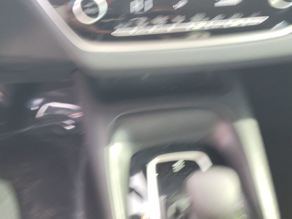 Used 2021 Toyota Corolla LE image 26