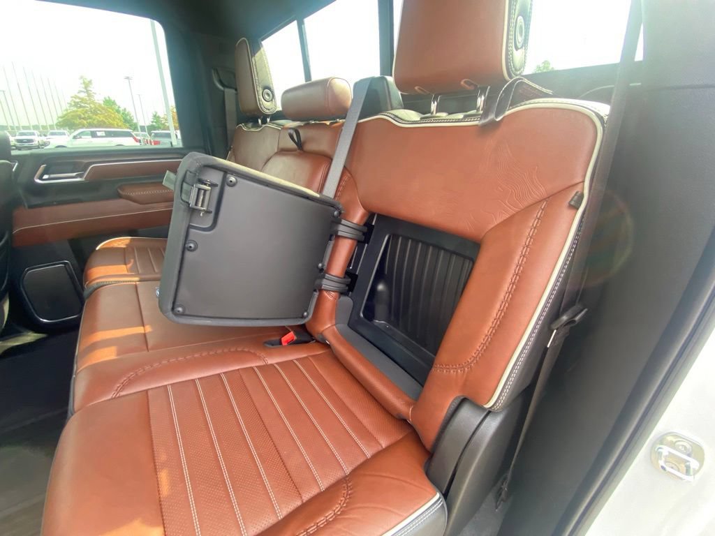 Used 2024 GMC Sierra 2500 Denali Ultimate AWD/4WD image 26