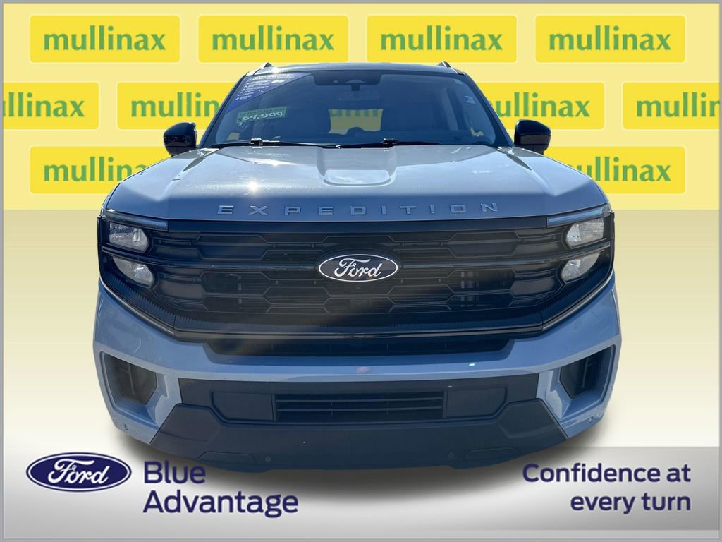 Certified 2025 Ford Expedition Max Active image 6