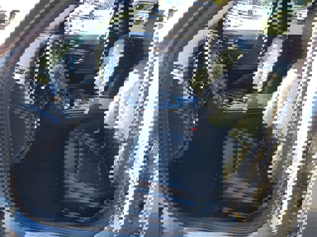 Used 2018 Mercedes-Benz C 300 Sedan image 10