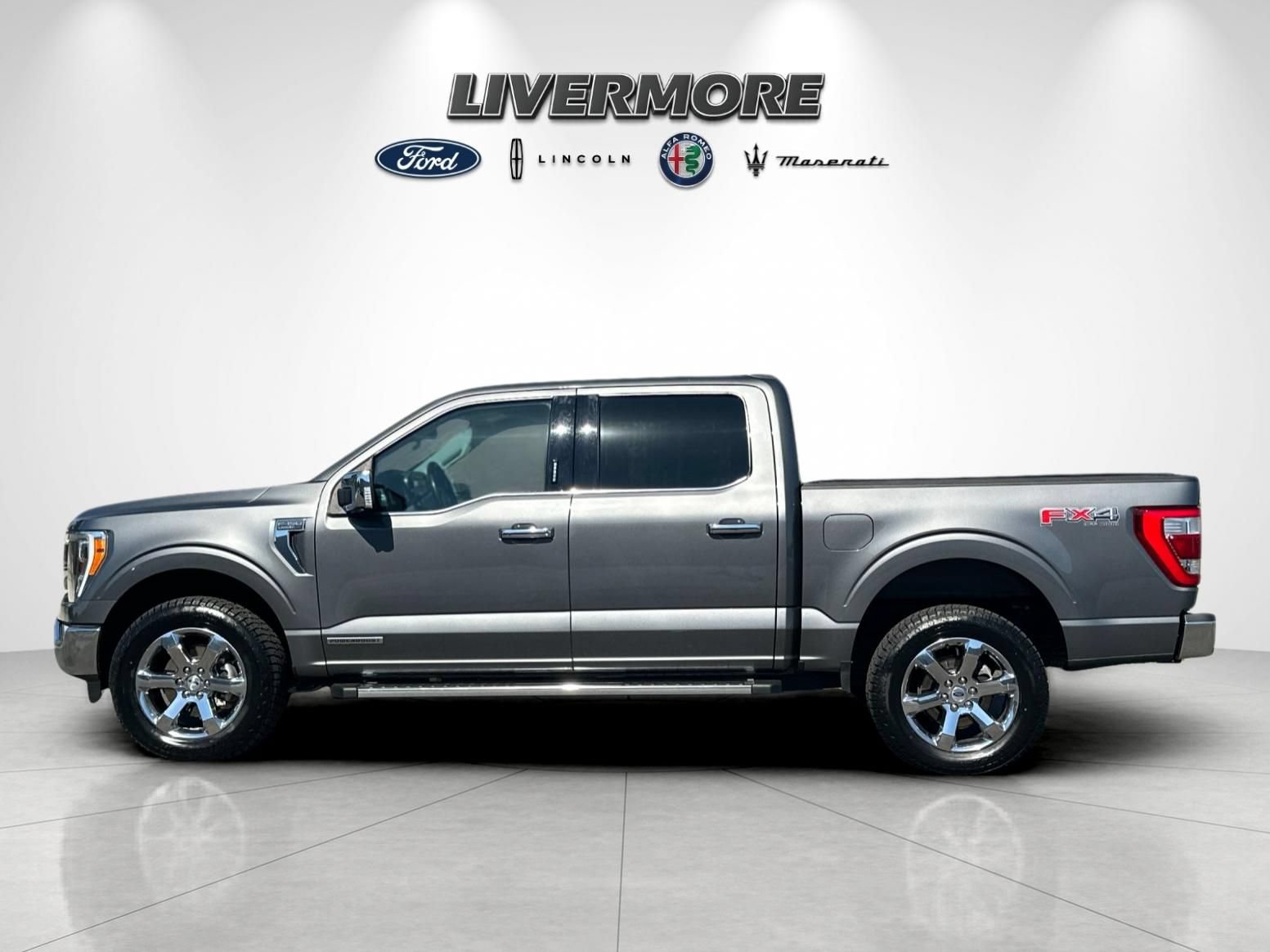 Certified 2023 Ford F150 Lariat w/ Trailer Tow Package AWD/4WD image 6