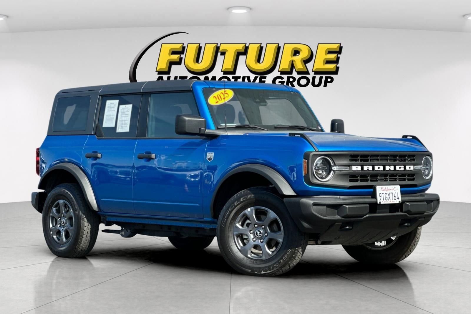 Certified 2025 Ford Bronco Big Bend AWD/4WD image 1